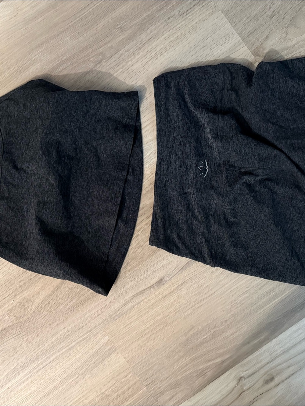 Beyond Yoga shorts and tank charcoal gray
